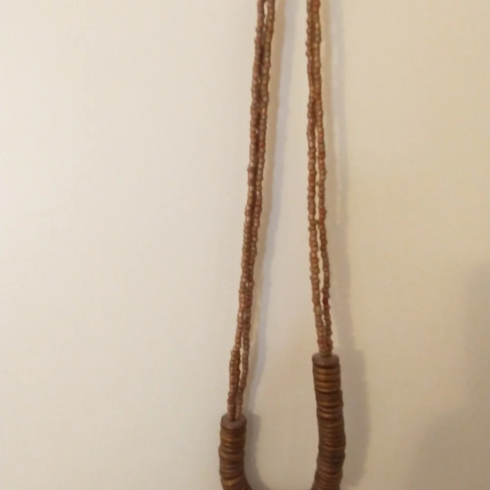 Handmade necklace - Picture 2 of 3